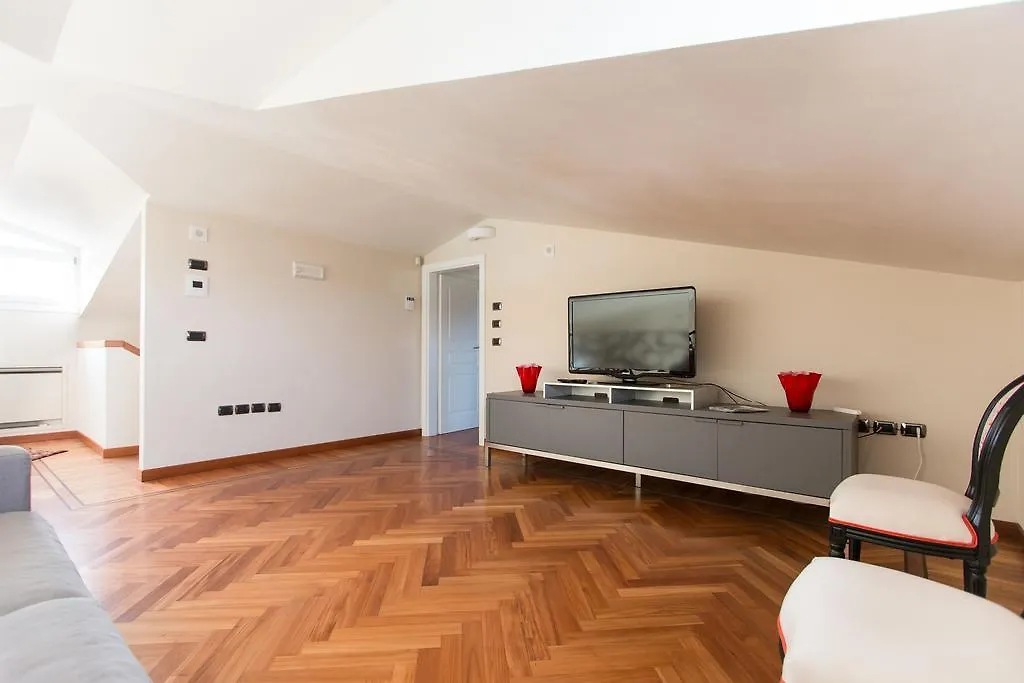 Versilia Sains Souci Villa Marina di Pietrasanta
