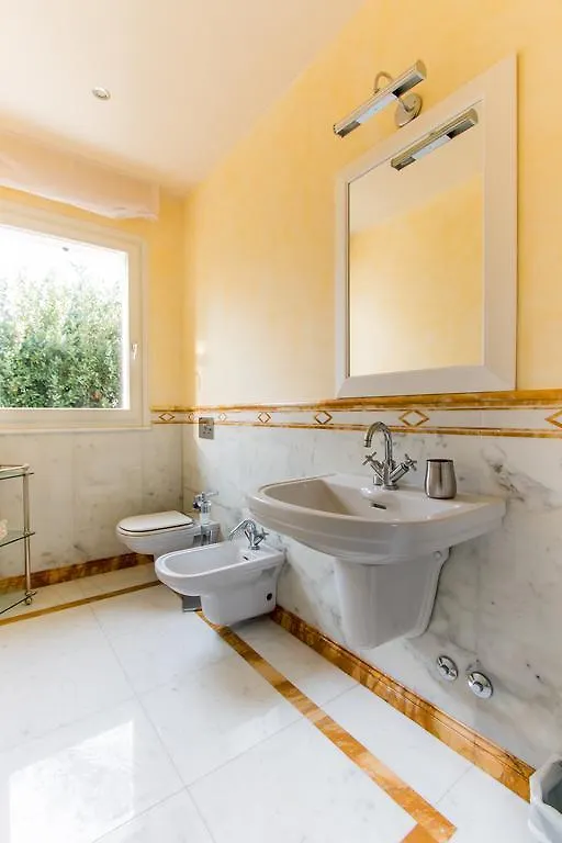Versilia Sains Souci Villa Marina di Pietrasanta 0*,  Italy