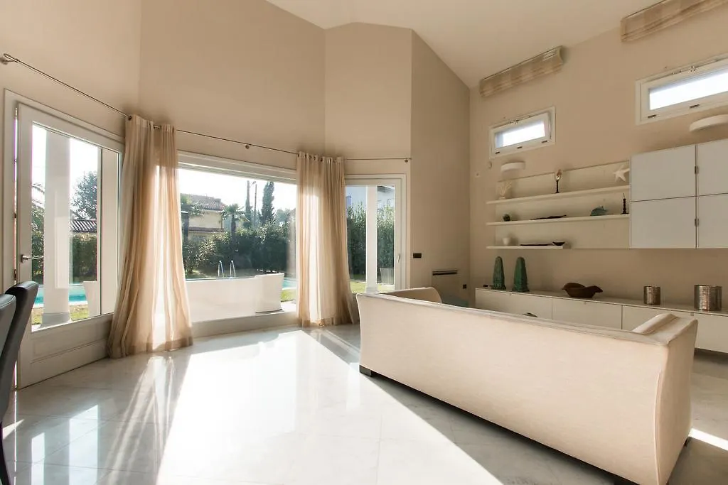 Versilia Sains Souci Villa Marina di Pietrasanta Italy