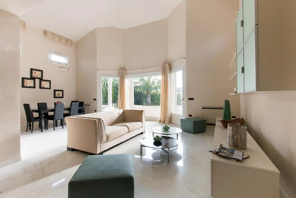 Versilia Sains Souci Villa Marina di Pietrasanta