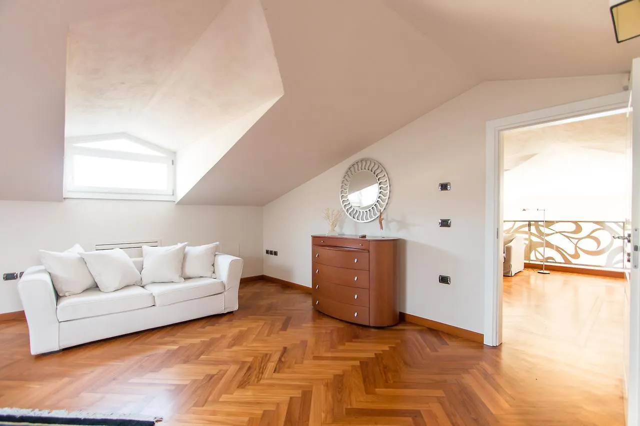 Versilia Sains Souci Villa Marina di Pietrasanta