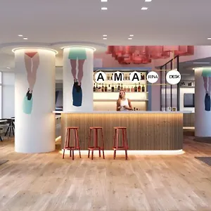 Amarina مارينا دي بييتراسانْت